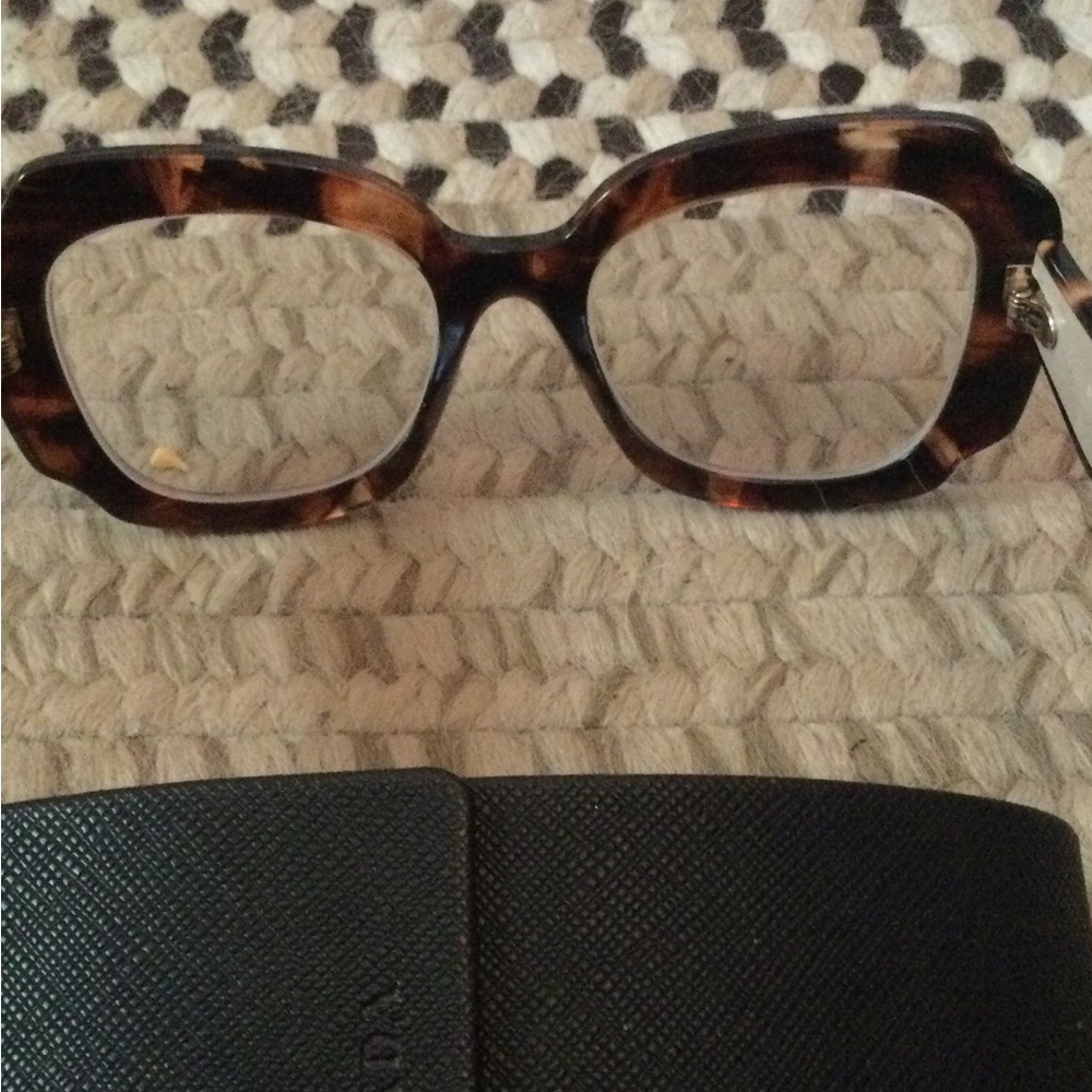 Prada Frames With Case - image 2
